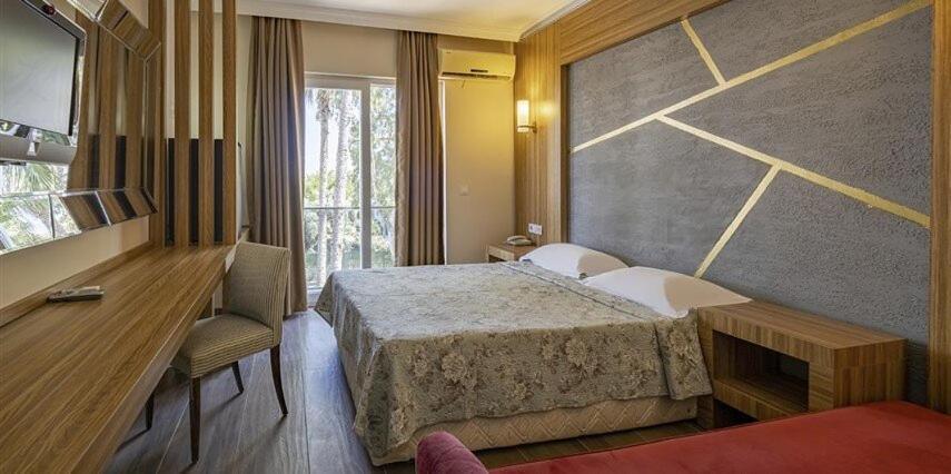Hotel Dionisus Spa Resort Belek Exterior photo